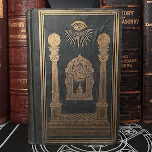 Webb&#39;s Freemason&#39;s Monitor *Attractive Binding* - ILLUMINATI FREEMASONRY OCCULT Hermetic Brotherhood Druidism Secret Society Scottish Rite