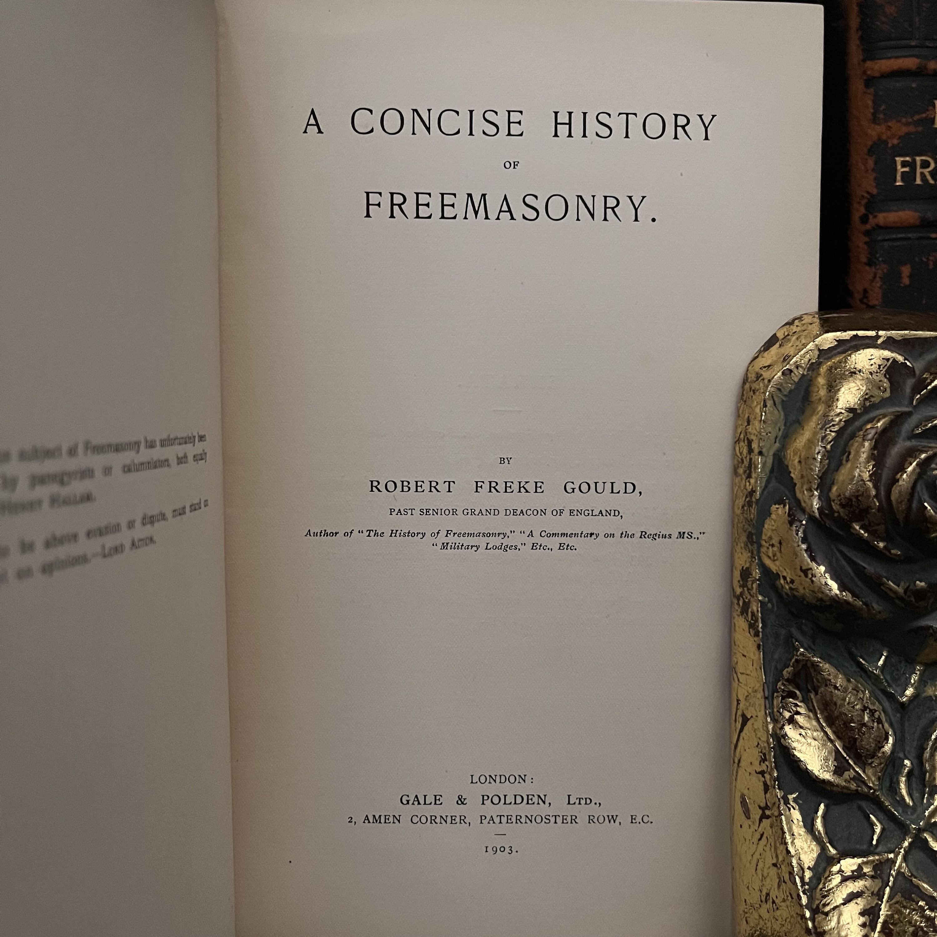 聖書　フリーメーソン 古書 良質 Masonic Bible Holy フリーメイソン Edition 本 聖書 洋書