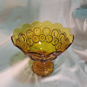 Le Smith moon and stars bowl