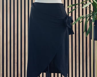 Midi wrap skirt, black linen skirt, Skirt with opening, bow skirt, formal skirt for women, skirt with small drape, skirt for events.