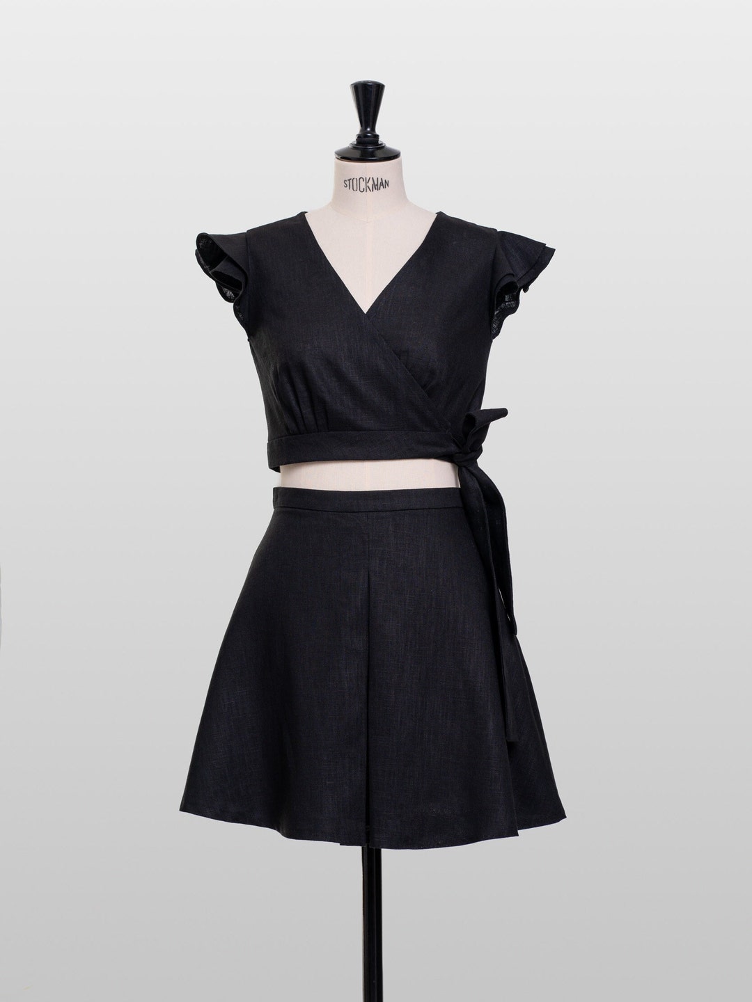 BLACK SKIRT SET