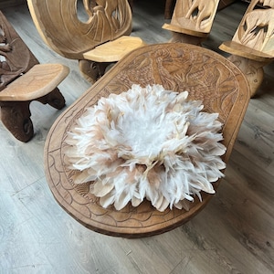 JUJUHAT tout en plumes, en 47CM, fluffy blanc, beige rosé, coq beige - Jujuhat confectionné à la main par créatrice Française, style bohème