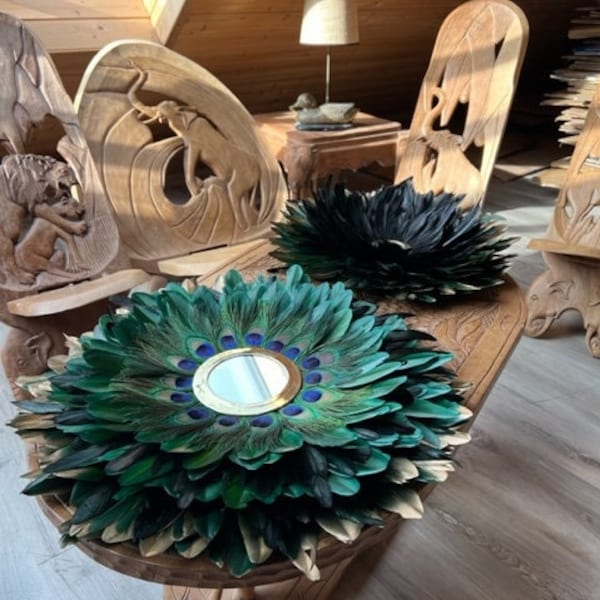 JUJUHAT 55-60CM, Plumes de paon, plumes vertes pointes dorées, coq noir,  miroir en laiton 14/15cm - Déco moderne et élégante à accrocher