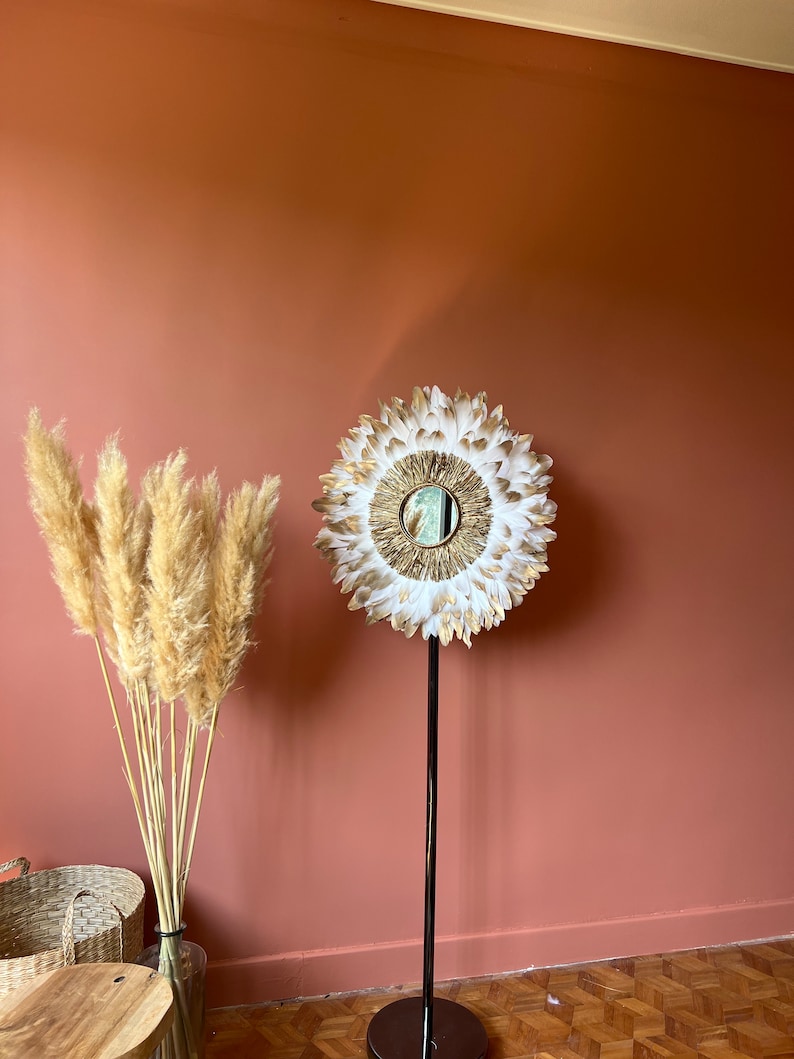 JUJUHAT Gold 55-60CM, decoration in natural white feathers with golden tips and 15cm mirror in golden raffia. French artisanal creation image 6
