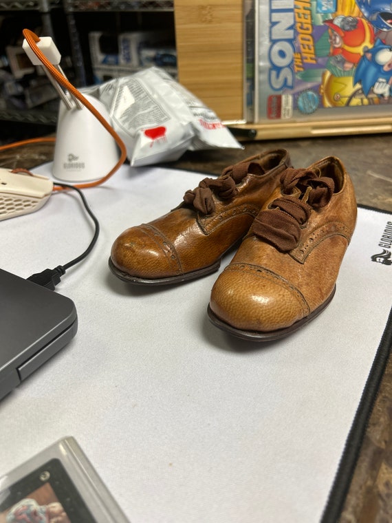 Classic Leather baby shoes