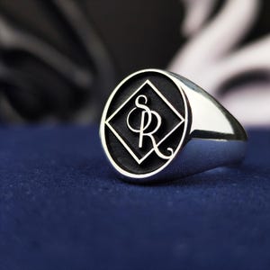 Custom Engraved Signet Ring – Personalized Name or Logo Ring in Gold or Silver – Unique Gift for Him or Her