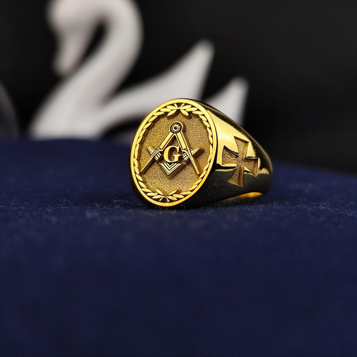 Gold Plated Masonic Ring – Classic Square & Compass Signet for ...
