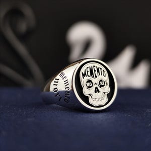 Unique Memento Mori Skull Ring – Personalized Gothic Jewelry in Silver or Gold – Amor Fati Philosophy Art