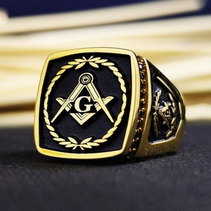 Elegant Master Mason Signet Ring – Silver Masonic Jewelry Gift for Men – Square & Compass Freemason Lodge Ring