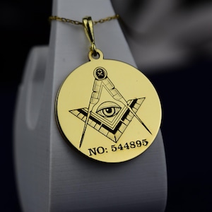 Custom Masonic Necklace – Freemason Pendant in Silver or Gold – Elegant Heritage Jewelry for Men and Women