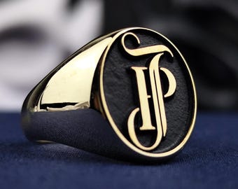 14K Gold Initial Signet Ring – Personalized Monogram Ring Gift for Men & Women – Custom Engraved Jewelry