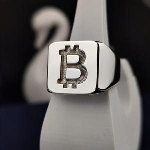 Square Bitcoin Ring – Custom Cryptocurrency Signet for Men in Gold or ...
