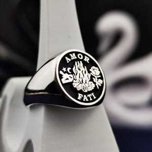 Unique Amor Fati Signet Ring – Silver Skull Gothic Design – Stoic Philosophy Jewelry for Men and Women