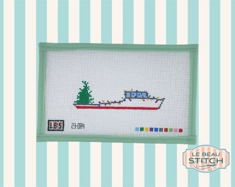 Adorno navideño para árbol de Navidad con diseño de barco cangrejero de la costa este de Maryland, lienzo bordado a mano, 13 mallas, 6 x 2 pulgadas.