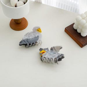 Medium/Large hair claw, Silly bird hair claw, Fun hair claw, Unique hair claw, Gift idea