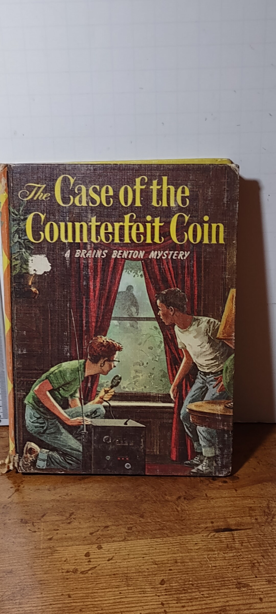 Vintage 1960 the Case of the Counterfeit Coin A Brains Benton Etsy