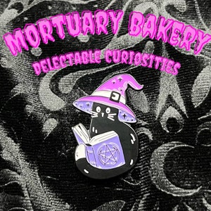 Wizard Cat Pin, Cat Pin, Cat Enamel Pin, Witch Pin, Witch Cat Pin, Black Cat Pin, Enamel Cat Pin, Spell Book, Cat Button Pin, Cat Wizard Pin