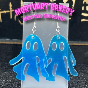Ghost Earrings, Ghost Charm, Ghost Jewelry, Acrylic Earrings, Halloween, Halloween Earrings, Spooky, Spooky Earrings