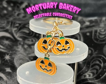 Pumpkin Keychain, Halloween Keychain, Jack O Lantern Keychain, Pumpkin Charms, Halloween