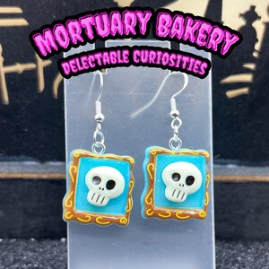 Skull Earrings, Skull Earring, Skull, Earrings, Kawaii Skull Earrings, Tiny Skull Earrings, Skull Art, Skull Charm, Skull Jewelry, Kawaii