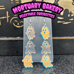 Ghost, Ghost Earrings, Ghost Charm, Acrylic Earrings, Halloween, Halloween Earrings, Kawaii Earrings, Kawaii Ghost, Spooky, Spooky Earrings