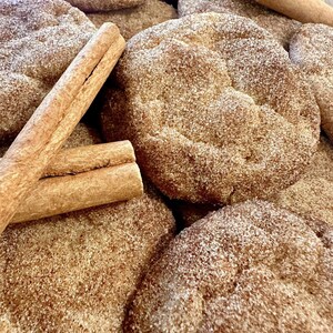 Snickerdoodle Cookies: Freshly Baked, Cinnamon Sugar Coated