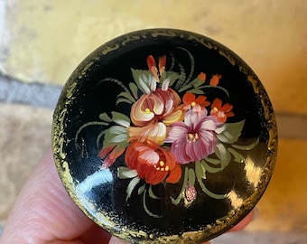 Beautiful Vintage Russian Lacquer Palekh Hand Painted Floral Brooch - Round with Red, Lavender, and Peach Flowers