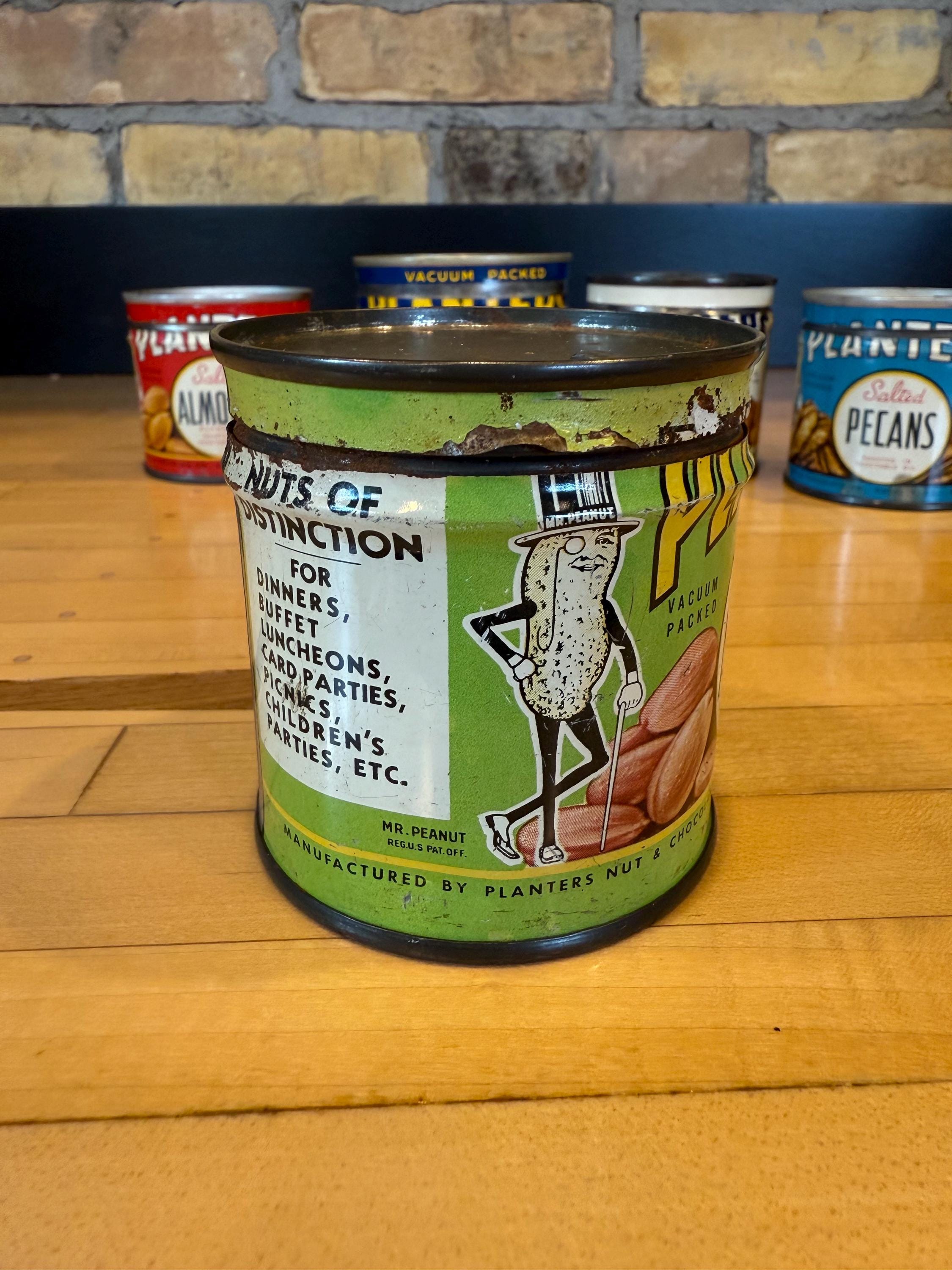 1938年と1944年のヴィンテージプランターズ缶 - お好みの味