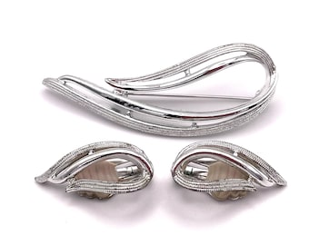 Signed Sarah Coventry Vintage Silver Tone Brooch and Clip Earrings Set