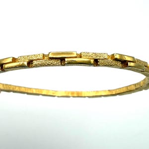 Crown Trifari Signed Vintage Gold Tone Bangle Bracelet