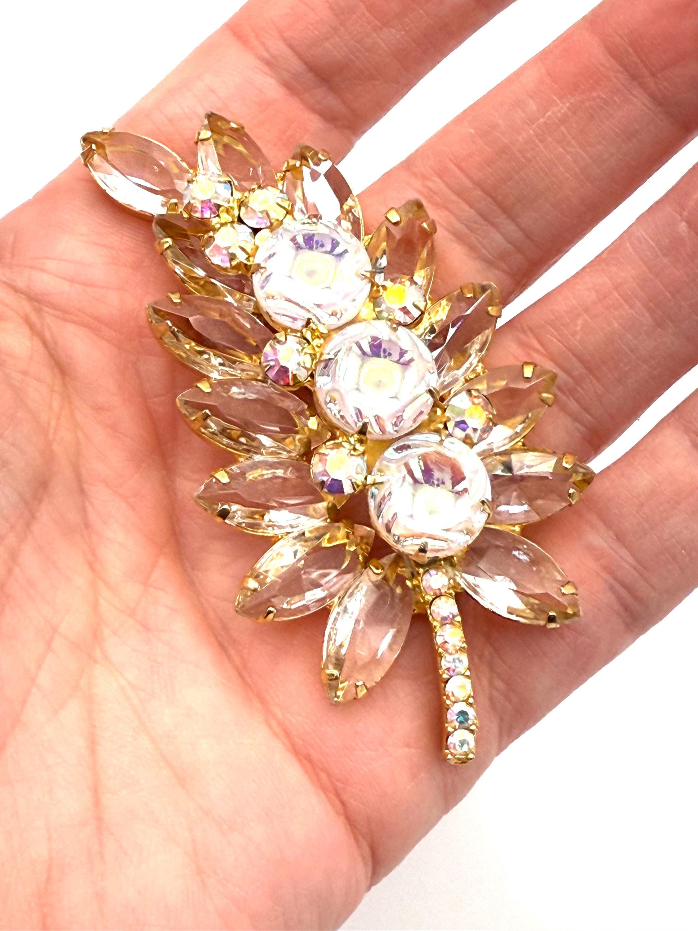 Juliana Style Pin - Etsy