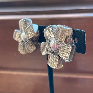 Orecchini a grappolo vintage con perline - Marchio Giappone - Grigio e argento