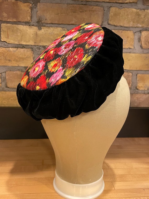 Vintage Pink and Black Velvet Floral Women\'s Hat 60s Marche Pink Satin Floral Hat Velvet Flowers Bucket Hat  main image 4