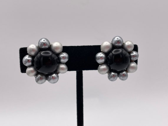 Vintage Faux Gray Pearl and Jet Black Glass Bead … - image 5