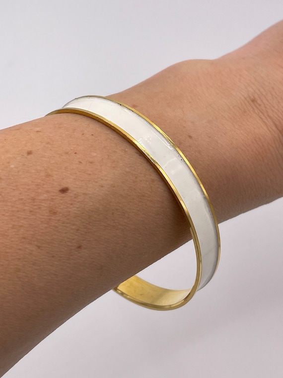 Crown Trifari M Signed Vintage Gold Tone and White Cream Enamel Bangle Bracelet Etsy