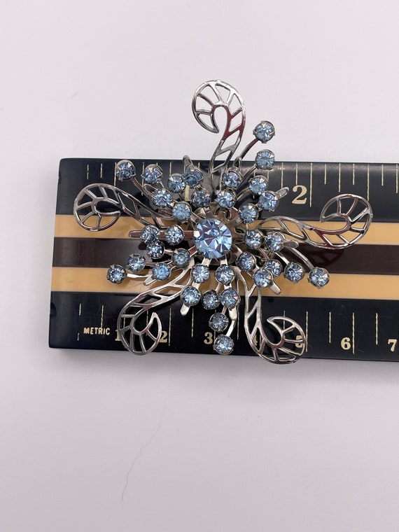 Vintage Silver Tone Brooch with Light Blue Rhines… - image 5