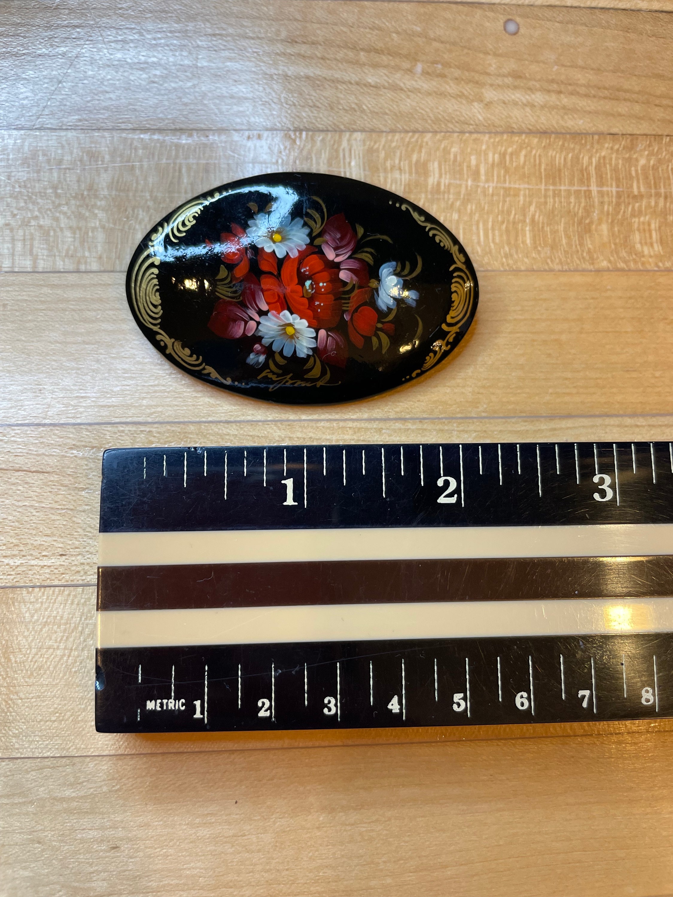 Vintage Russian Lacquer Palekh Hand Painted Brooch - Red, White