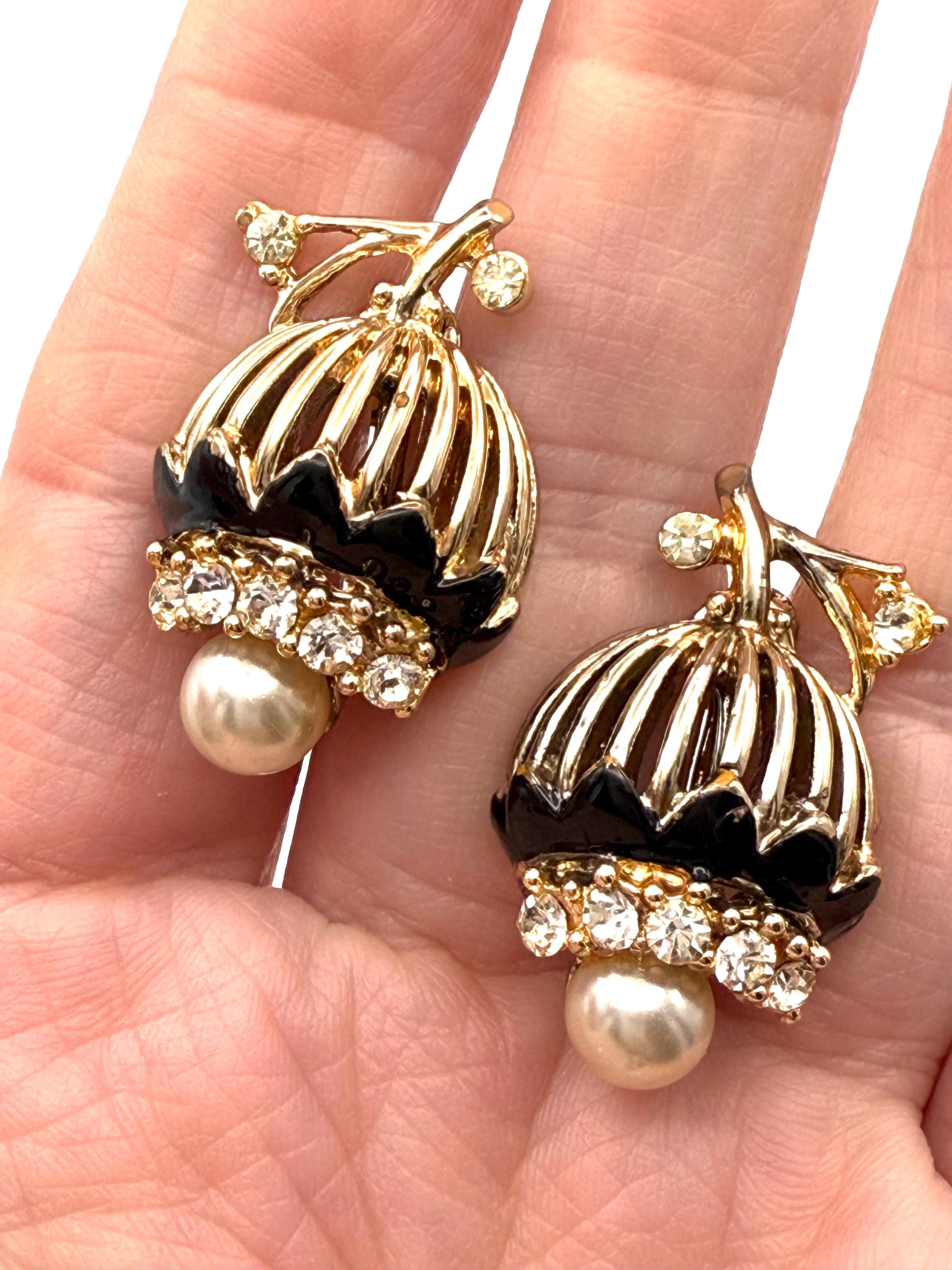 ◆VINTAGE HOLLYWOOD◆ Bellflower Earrings VH2336EA013B Bellflower Earrings, Glass Floral and Leaf Drop Earrings - Etsy