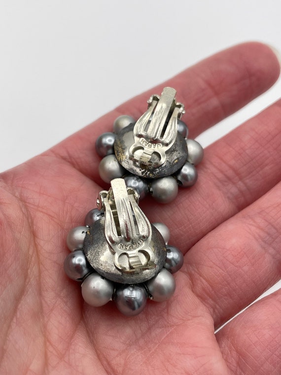 Vintage Faux Gray Pearl and Jet Black Glass Bead … - image 3