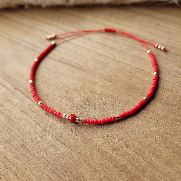 Red bracelet, Minimalist cord bracelet with tiny bead, Delicate jewelry for woman, Toho seed beads