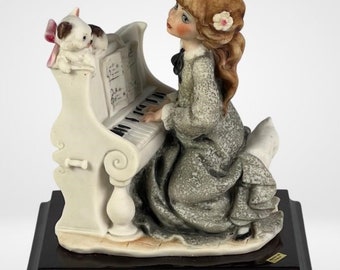 Giuseppe Armani "Tocando el piano" Model-7508/P Figura artesanal