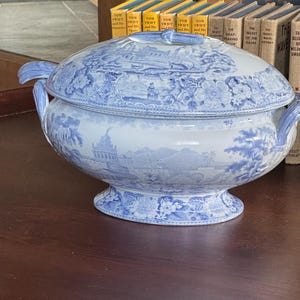 Large soup tureen