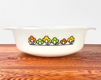 Vintage Anchor Hocking Fire King Summerfield pattern casserole dish. 1.5 Quart Size. No lid.