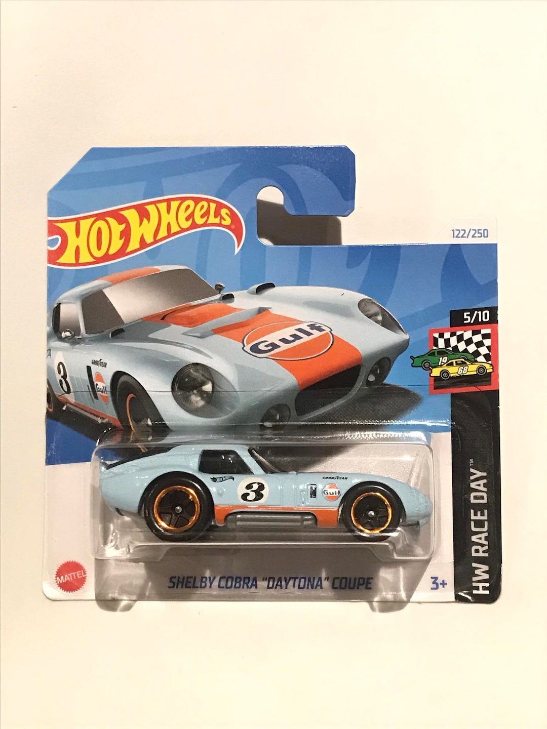 Hot Wheels - Shelby Cobra Daytona Coupé - HW Race Day 5/10 - HTC77 - Carte courte - Design Gulf - Good Year - Mattel 2024-1:64