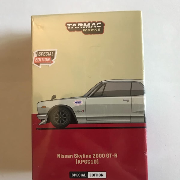 Tarmac 1/64 Nissan Skyline 2000 GT-R KPGC10, white Special Edition Nismo Festival Fuji Speedway Sim Race Team