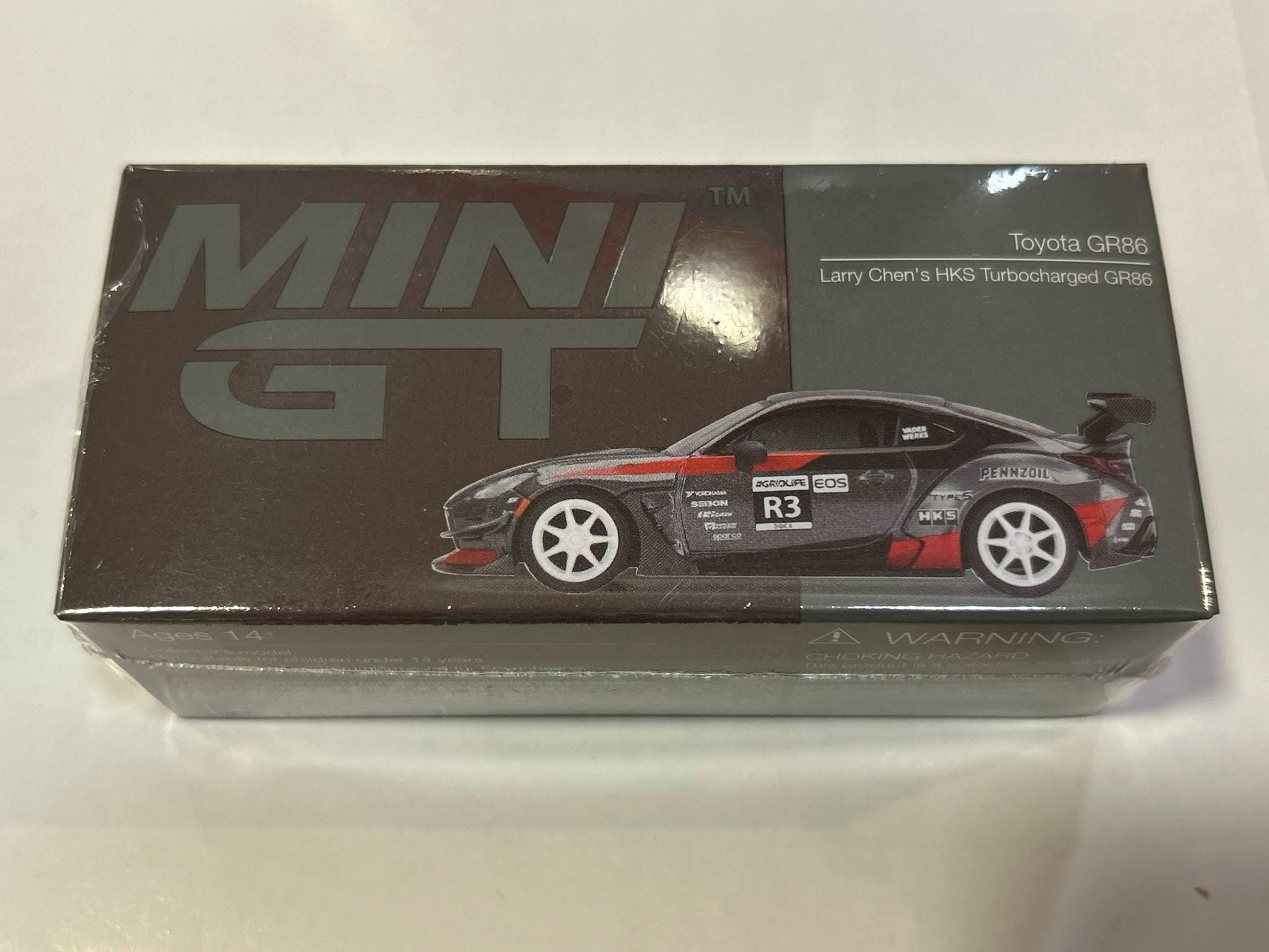 TOYOTA GR86 1/64 ミニカー MINI GT 1/64 Toyota GR86 HKS Turbocharged GR86 Larry Chen
