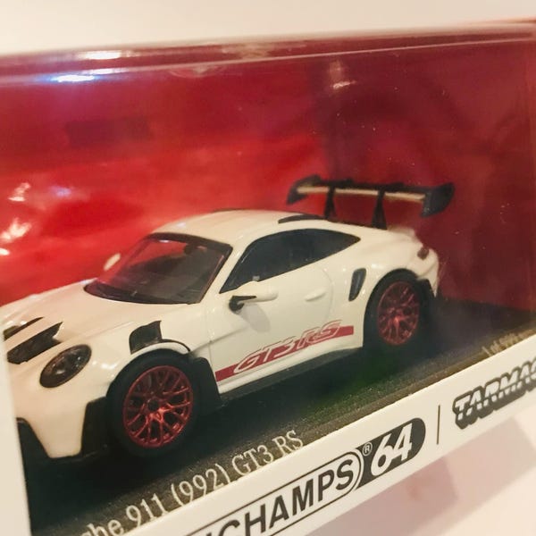 Tarmac Minichamps 64 1/64 Porsche 911 (992) GT3 RS