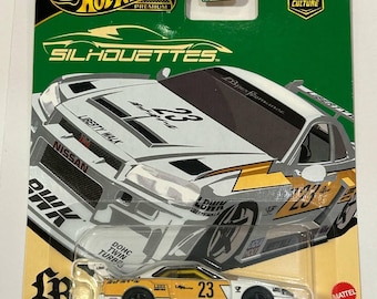 Hot Wheels 1:64 LB-ER34 Super Silhouette Nissan Skyline – Car