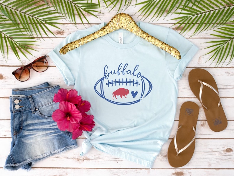 Buffalo Football Shirt, Buffalo Print Tee, Sports Fan T-Shirt, Game Day Outfit, Buffalo Football Apparel, Casual Graphic Top