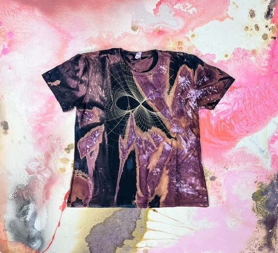 Acid Washed Fractal Print T-shirt Size Large